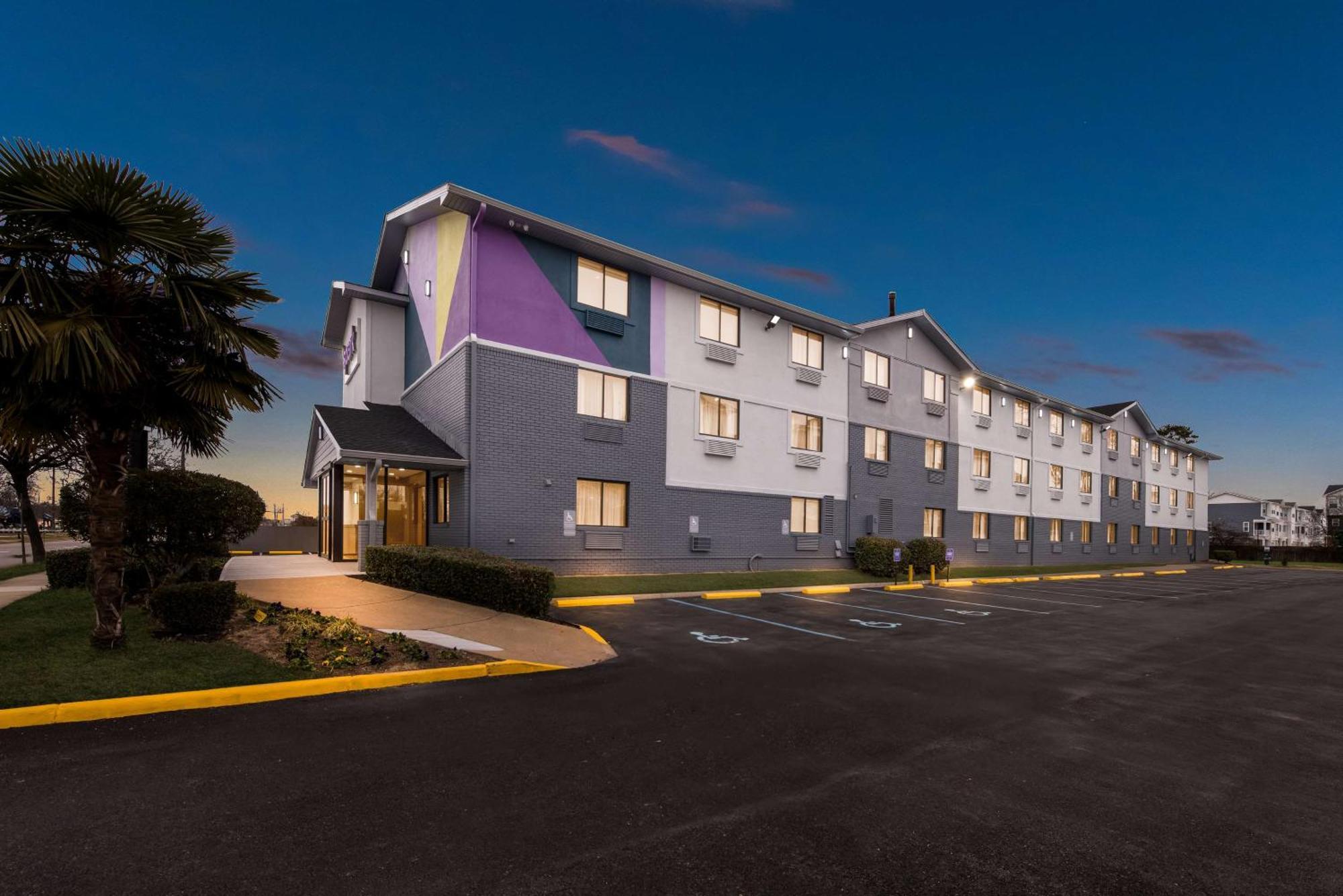 Spark By Hilton Norfolk Exterior foto